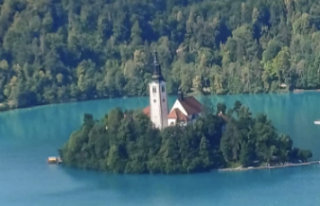 Ökumenekirche St. Pius auf großer Fahrt